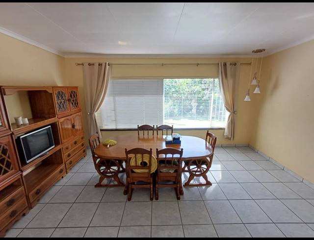 3 BEDROOM HOUSE FOR SALE IN VANDERBIJLPARK CE 4